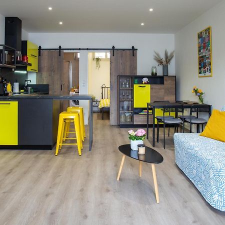 Apartman Yellow Submarine Se Slunnou Terasou Kutna Hora Ngoại thất bức ảnh