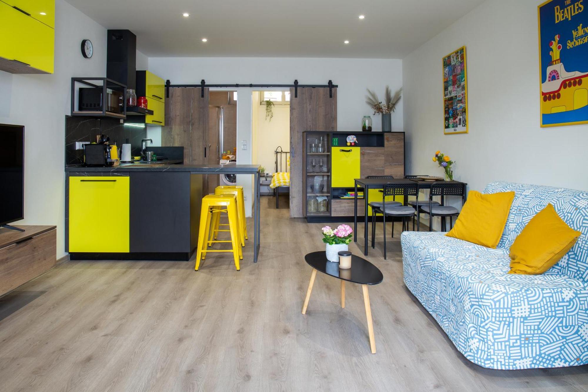 Apartman Yellow Submarine Se Slunnou Terasou Kutna Hora Ngoại thất bức ảnh